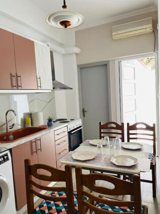 파트라 Modern 2Br Near Centre -5Min Wlk 아파트 외부 사진
