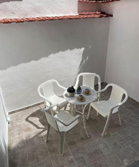 파트라 Modern 2Br Near Centre -5Min Wlk 아파트 외부 사진